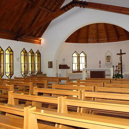 Centro Di Spiritualita Maria Candida Armeno ภายนอก รูปภาพ