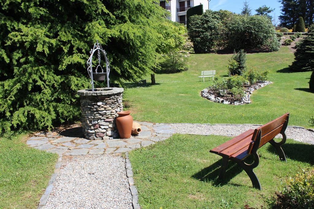 Centro Di Spiritualita Maria Candida Armeno ภายนอก รูปภาพ