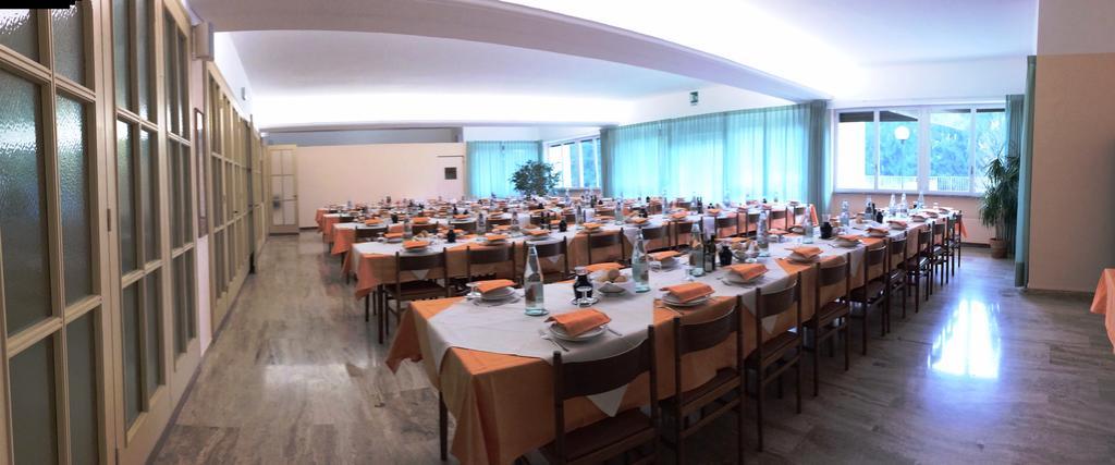 Centro Di Spiritualita Maria Candida Armeno ภายนอก รูปภาพ