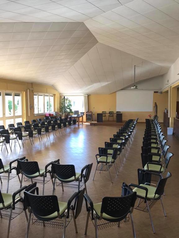 Centro Di Spiritualita Maria Candida Armeno ภายนอก รูปภาพ