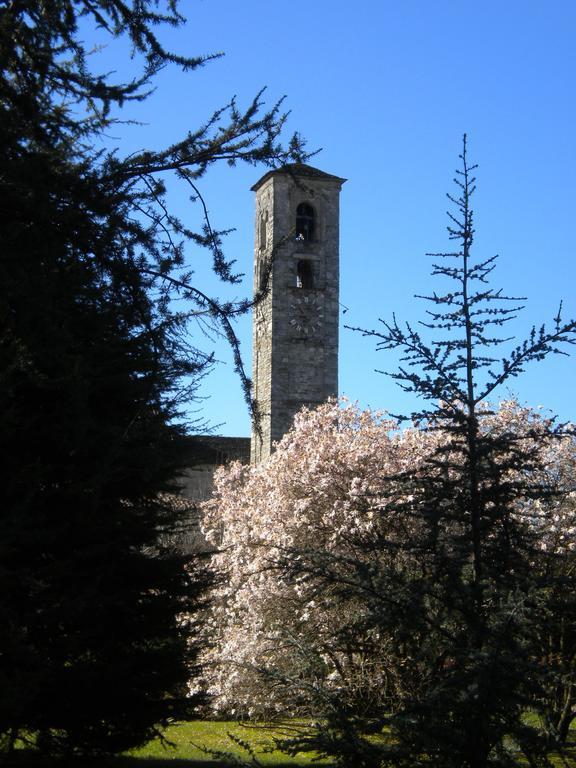 Centro Di Spiritualita Maria Candida Armeno ภายนอก รูปภาพ