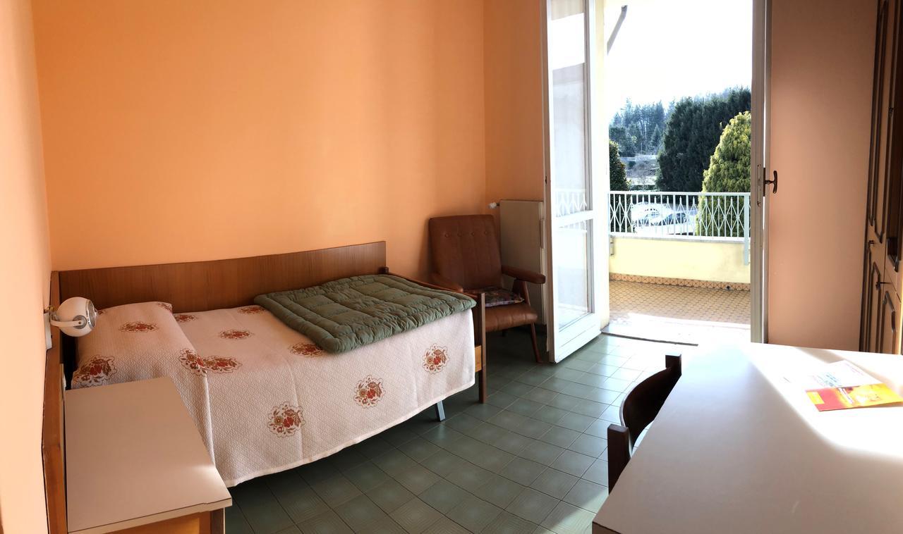 Centro Di Spiritualita Maria Candida Armeno ภายนอก รูปภาพ